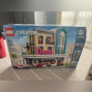 LEGO Creator Expert Retro Diner Set (Read description)